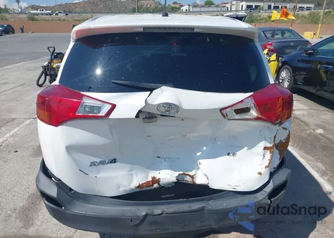 2015 Toyota Rav4 Le z USA, uszkodzony, nr VIN 2T3ZFREV8FW229707